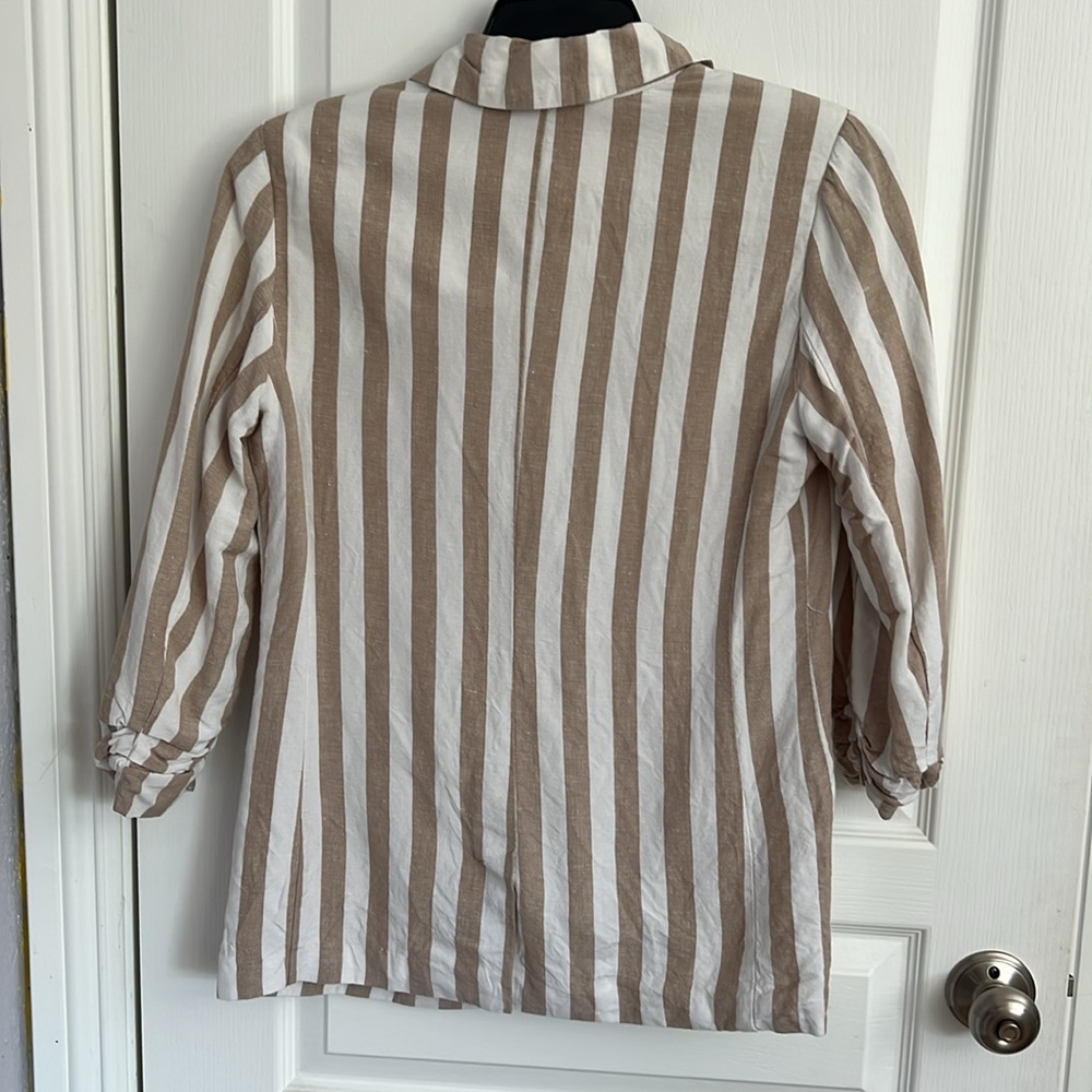 White Striped Blazer linen look - Picture 4 of 4